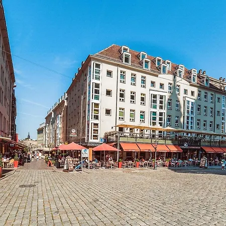 Grosses Familienapartment Mit Blick Zur Frauenkirche Dresden Exterior photo