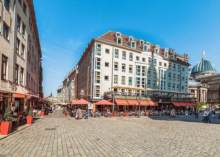 Grosses Familienapartment Mit Blick Zur Frauenkirche